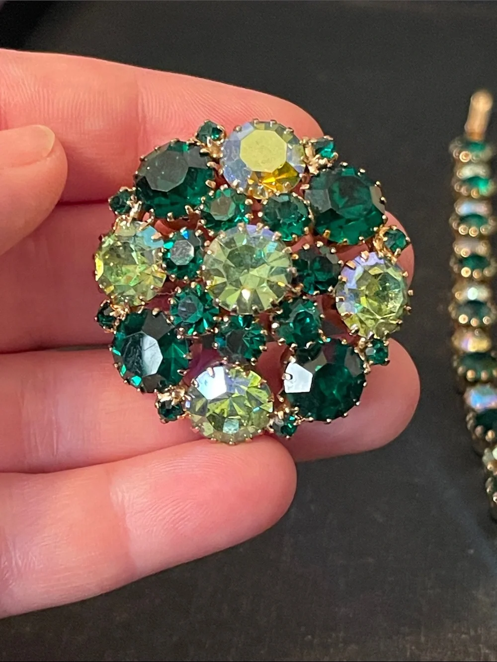 Weiss Emerald Green & Aurora Borealis Set (Earrings, Brooch, & Bracelet) - Picture 7 of 10